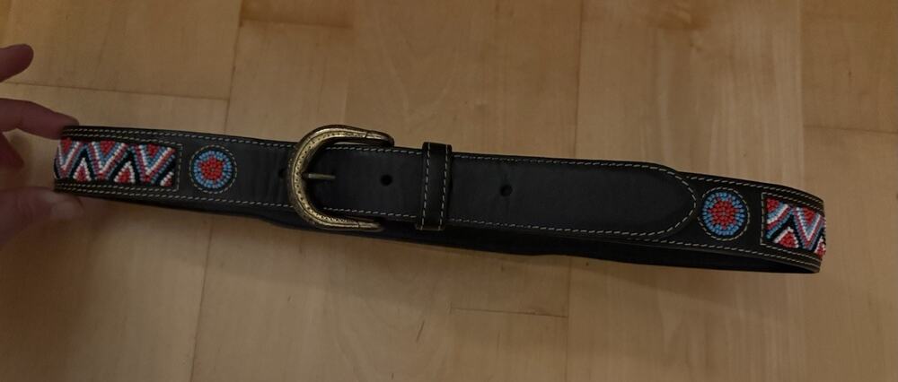 vtg liz claiborne Aztec Beaded Leather Western Belt Dark Brown Black red blue M
